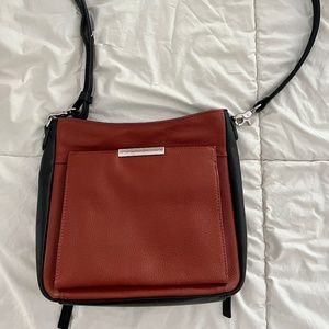 Concealed carry leather crossbody purse bag